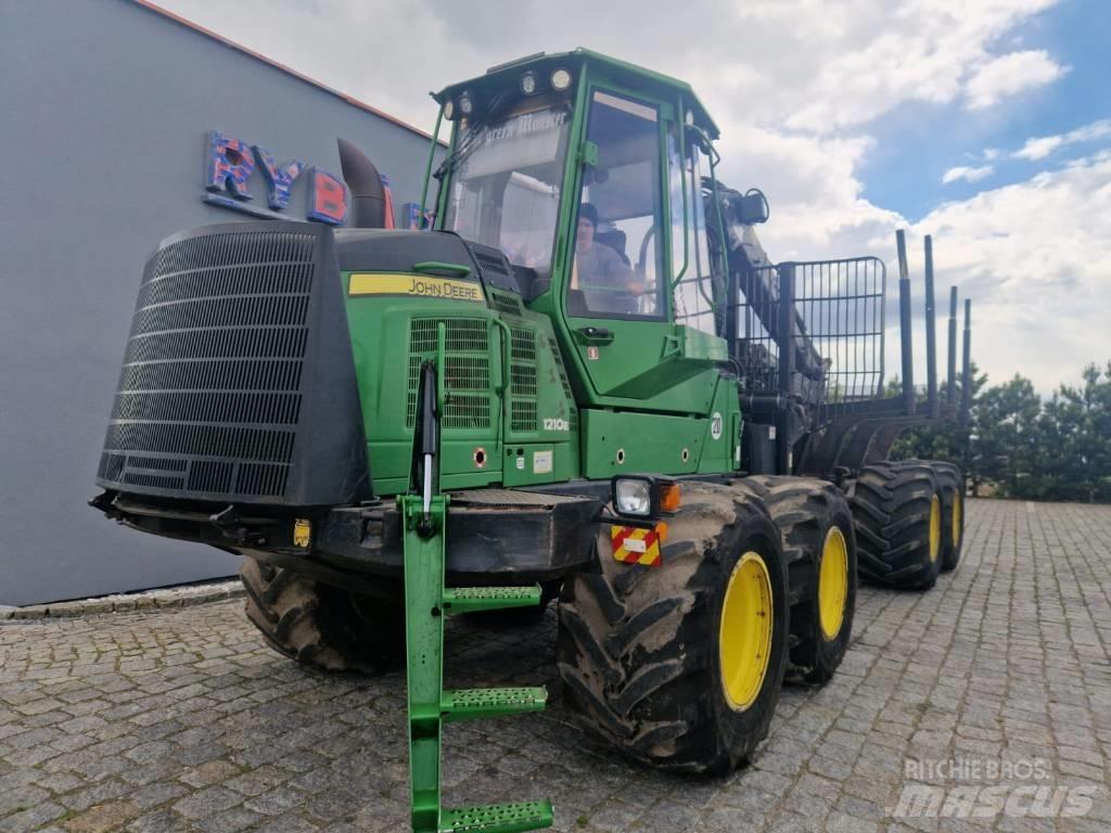 John Deere 1210 E 集運機
