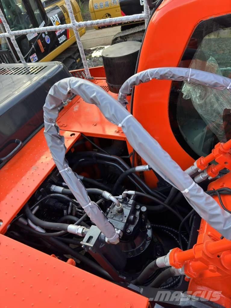Doosan DX300 履帶式 挖土機/掘鑿機/挖掘機