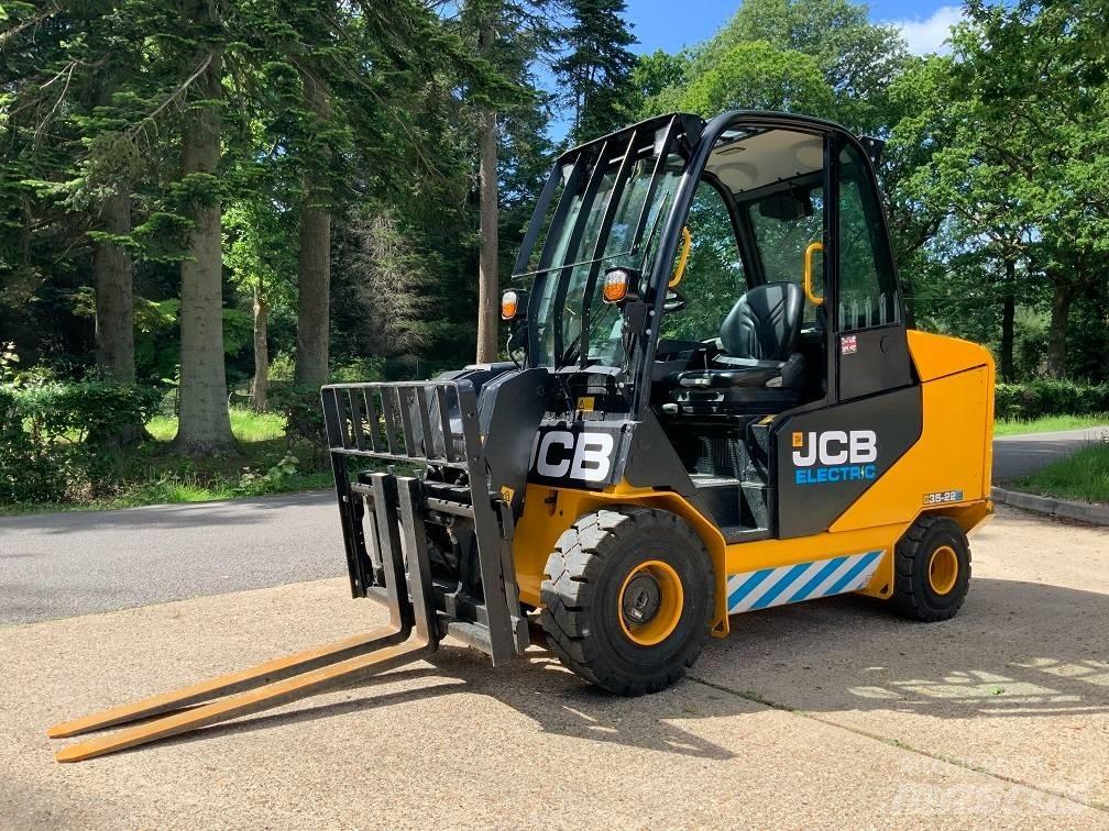 JCB TLT 35-22 E 伸縮臂操作車