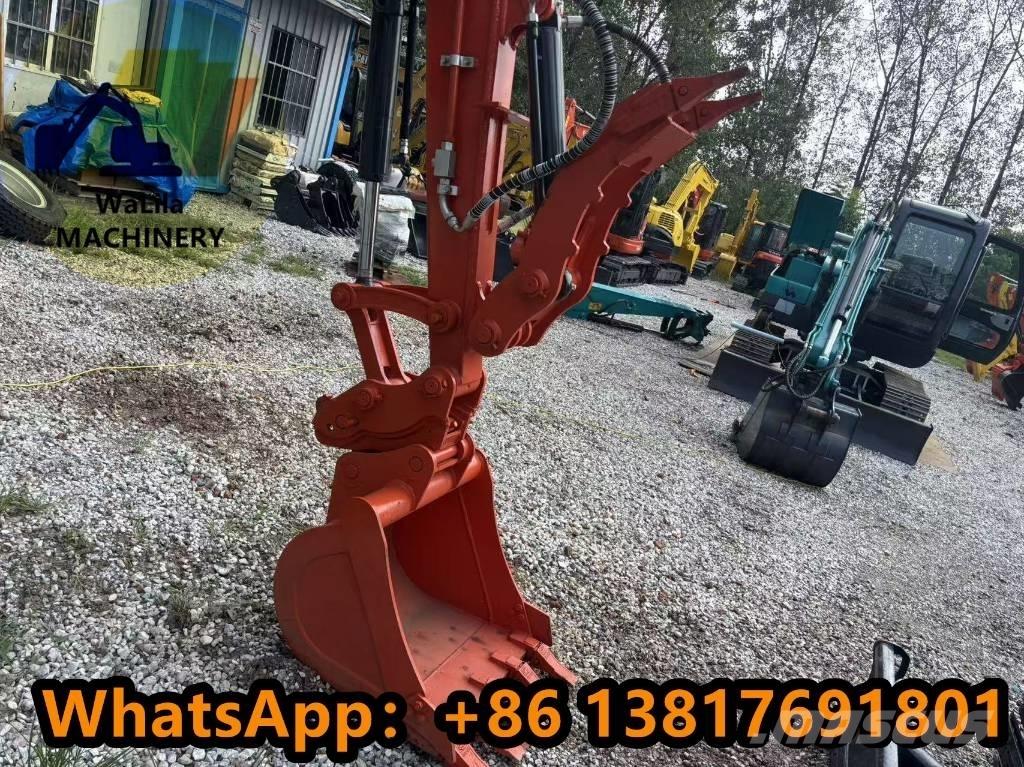 Kubota U 40 小型挖土機/掘鑿機<7t(小型挖掘機)