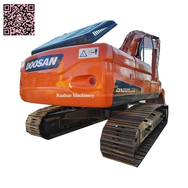 Doosan DX 225 LC 履帶式 挖土機/掘鑿機/挖掘機