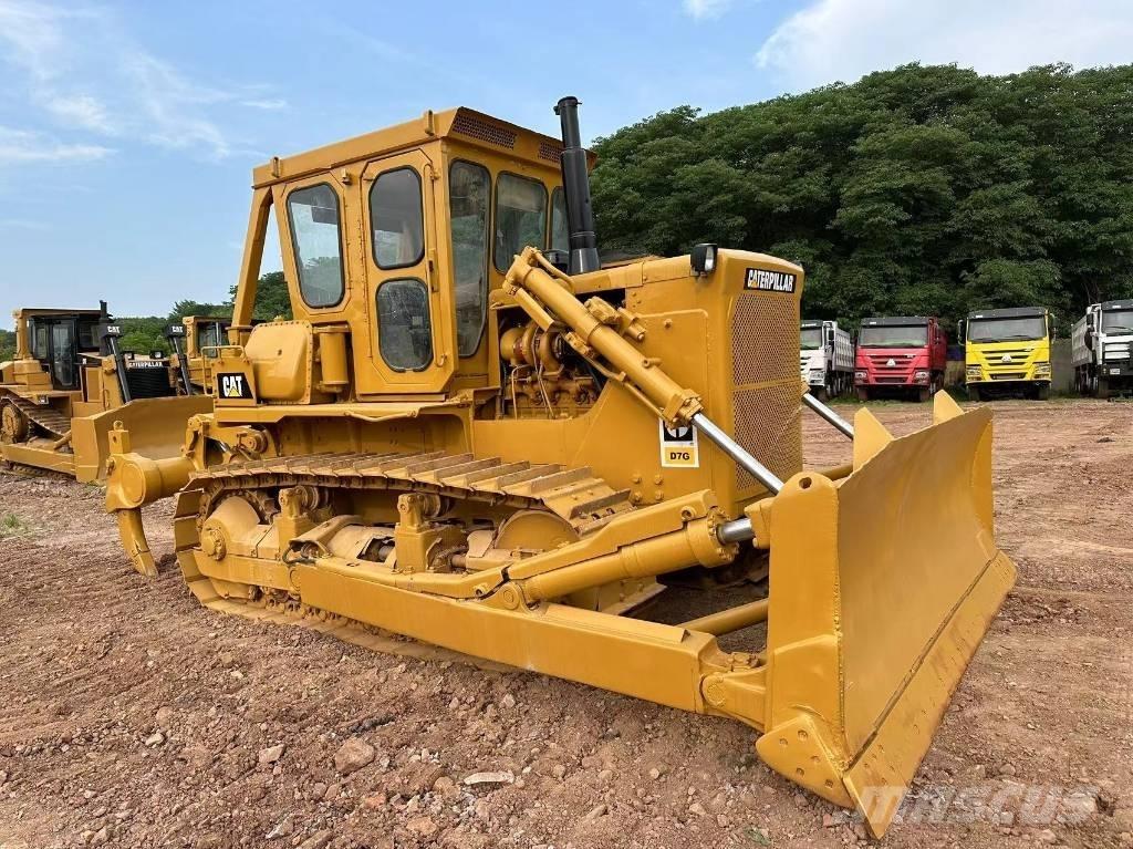 CAT D7G 履帶推土機