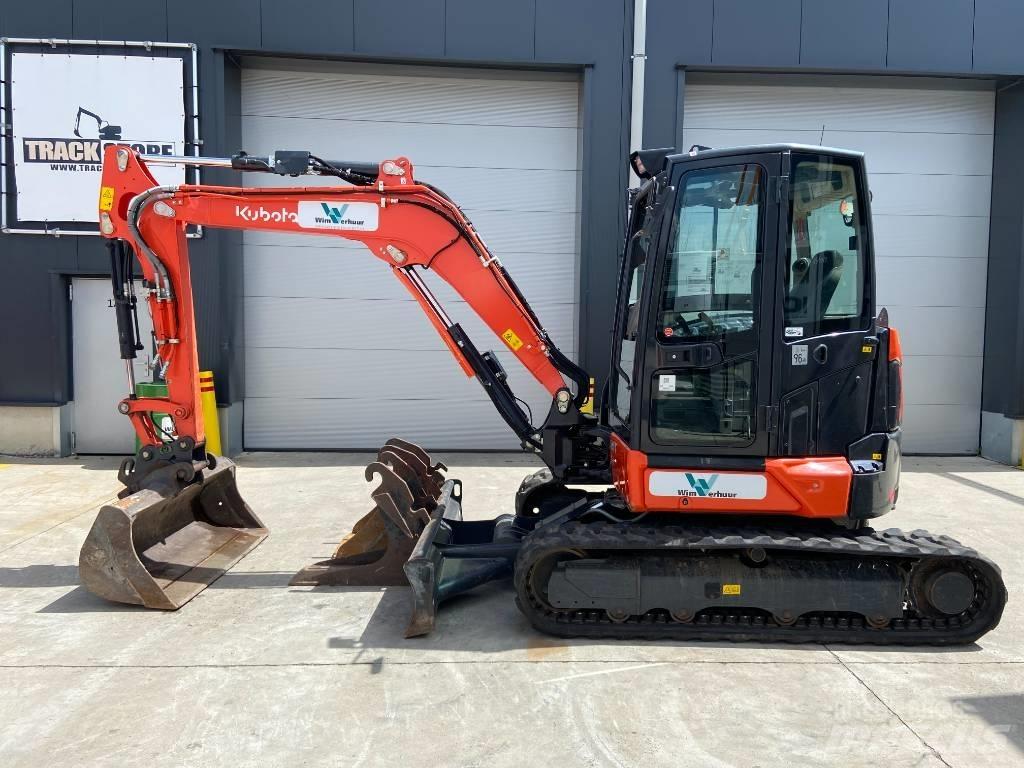 Kubota U 50-5 小型挖土機/掘鑿機<7t(小型挖掘機)
