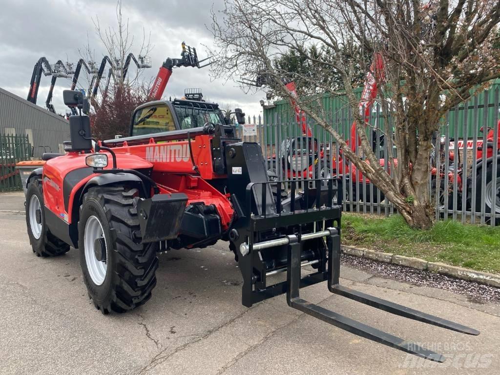 Manitou MT1033 Easy 伸縮臂操作車