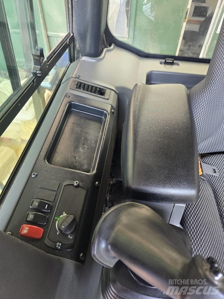 CAT D 3 LGP 履帶推土機