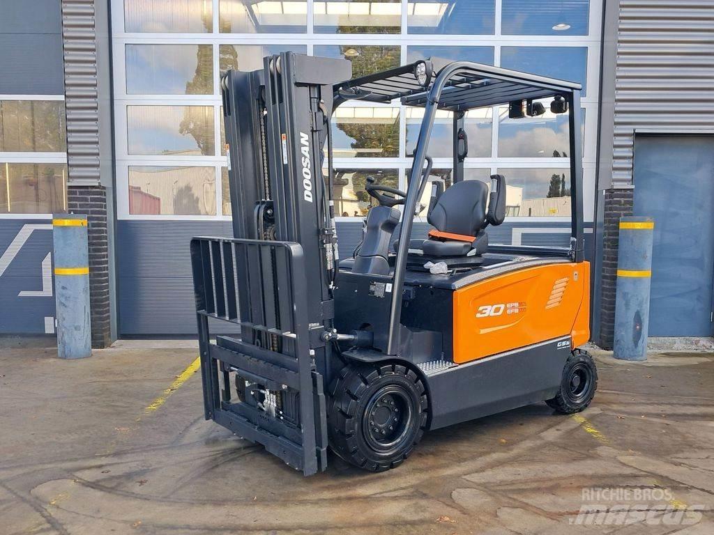 Doosan B30X-7 Plus 電動堆高機