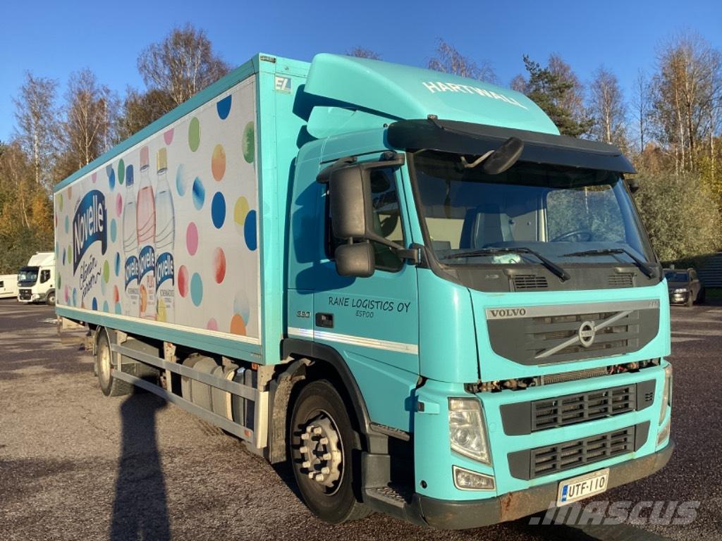 Volvo FM 330 貨箱式卡車