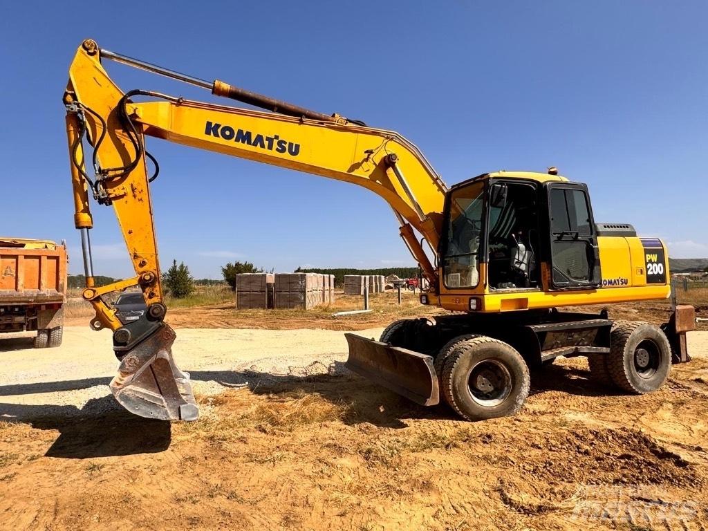 Komatsu PW 200-7K 旋轉式挖土機/掘鑿機/挖掘機