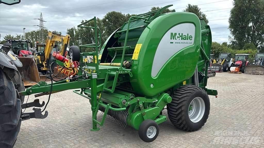 McHale V660 圓型牧草打包機