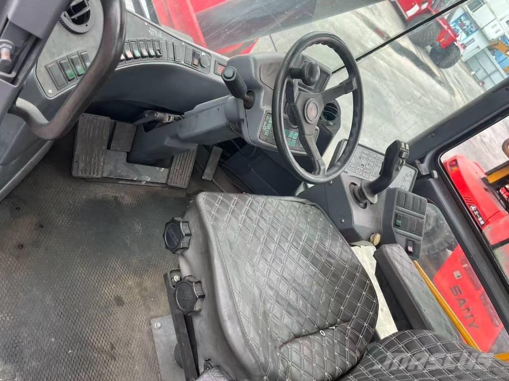 Kalmar DRF 450-60 S5 前伸型堆積機