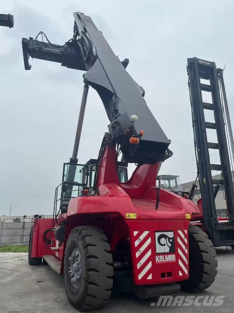 Kalmar DRF 450-60 S5 前伸型堆積機
