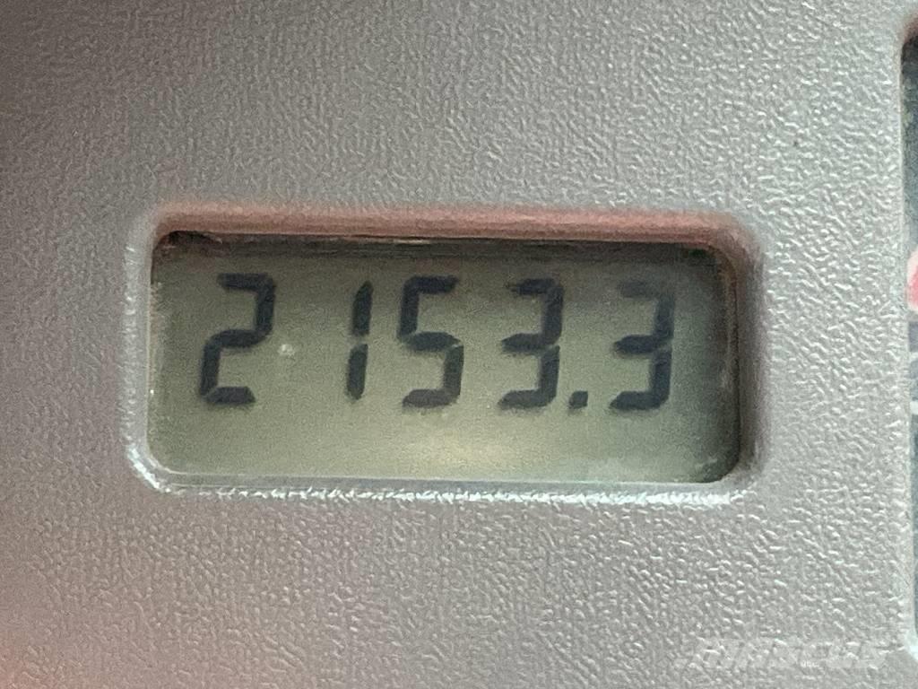 Bobcat T 180 滑移轉向裝載機