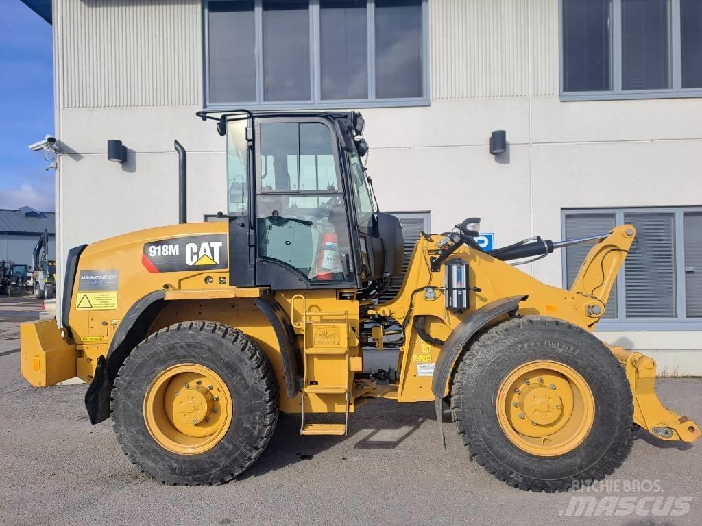 CAT 918 M 輪胎式裝載機
