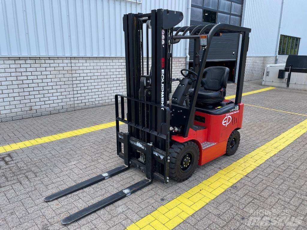 EP EFL 181 電動堆高機