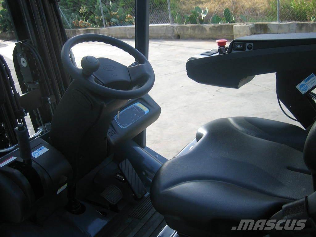 BYD ECB18C 電動堆高機