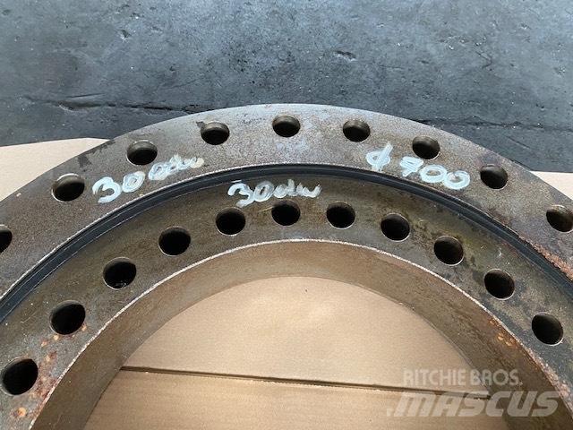 Astra bearing 700 mm 軸