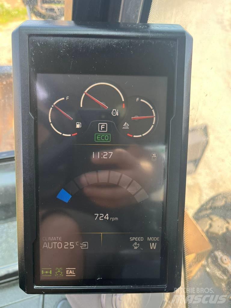 Volvo EW 220 E 旋轉式挖土機/掘鑿機/挖掘機