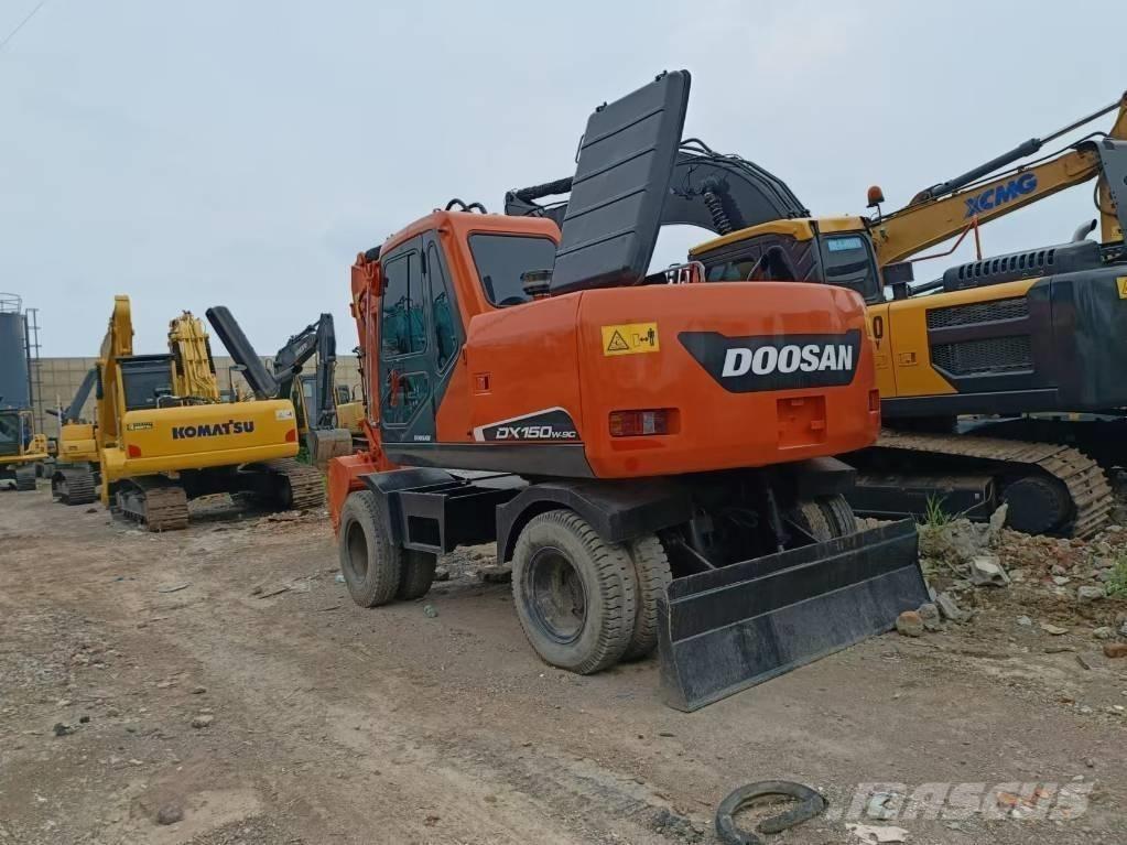 Doosan 150 W-7 旋轉式挖土機/掘鑿機/挖掘機