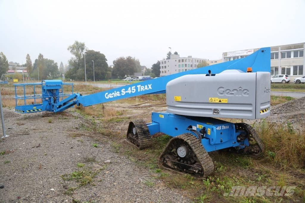 Genie S 45 Trax 伸縮臂高空作業車