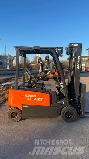 Doosan B20X-7 電動堆高機