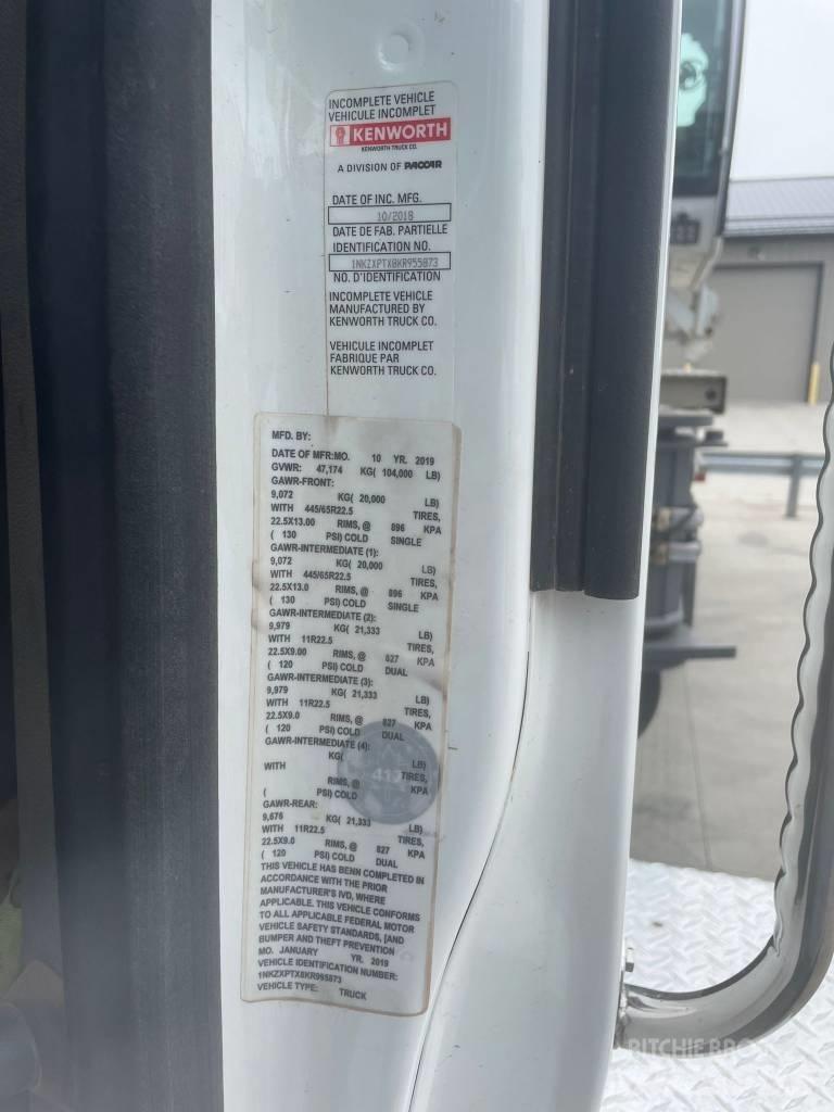 Manitex TC 700 起重機卡車