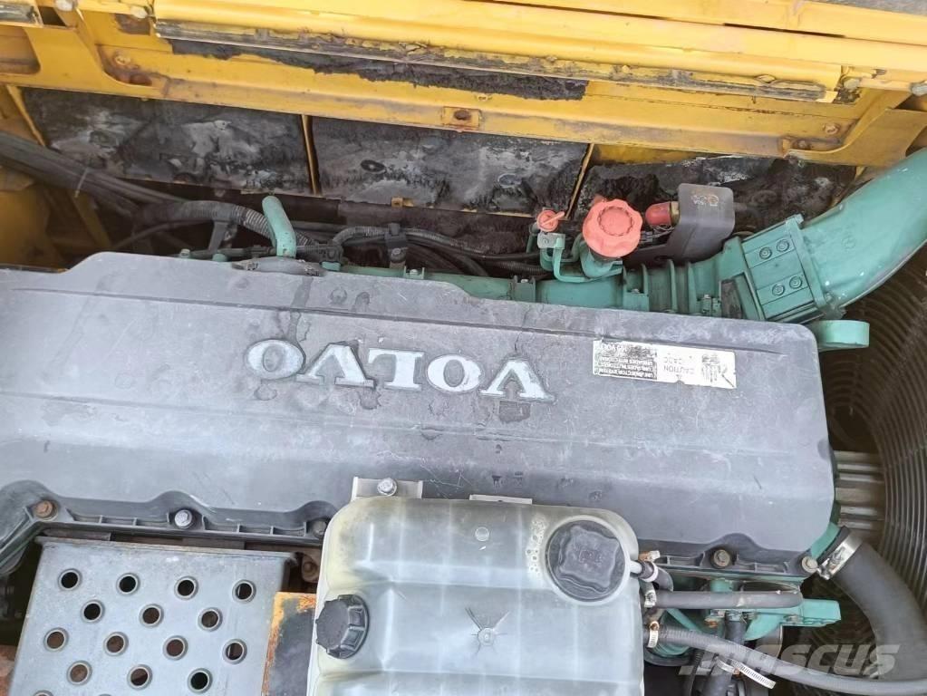 Volvo EC 480 履帶式 挖土機/掘鑿機/挖掘機
