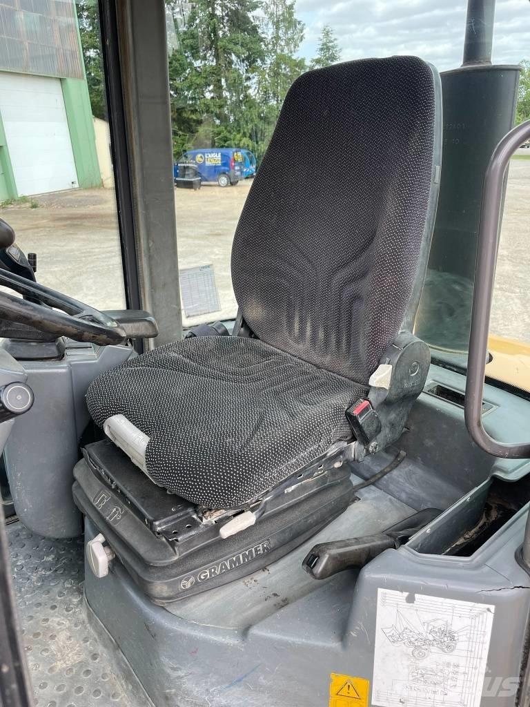 Volvo L 35 B-Z 輪胎式裝載機