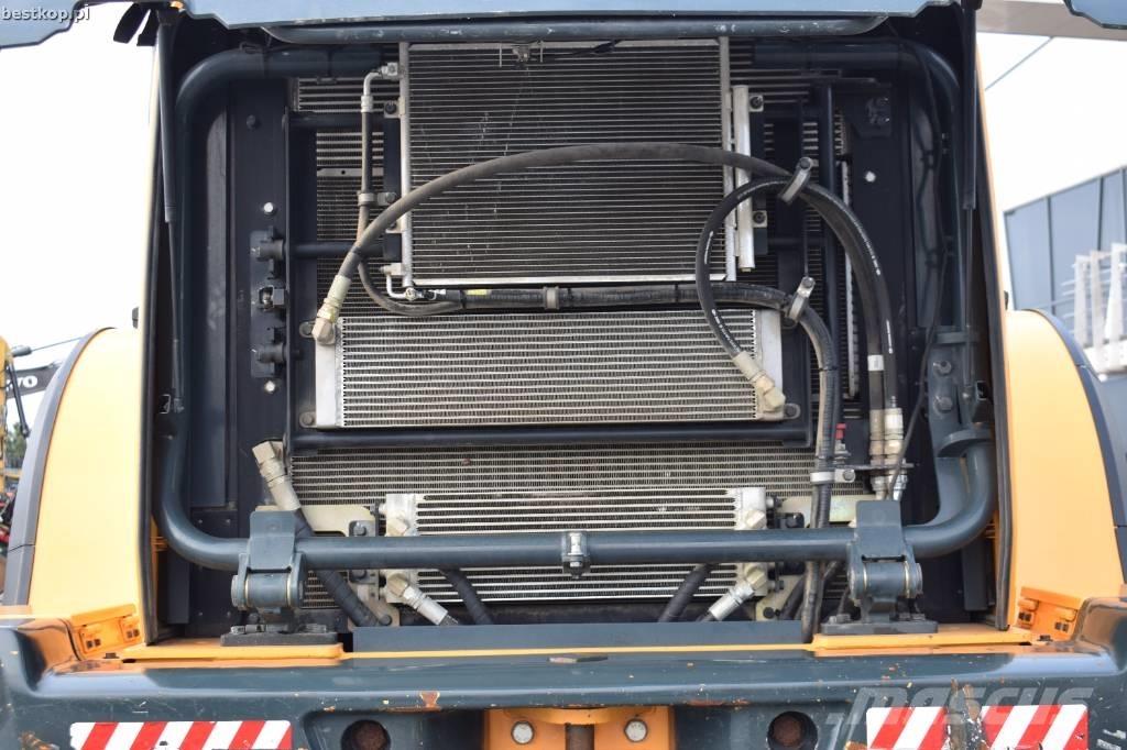 Hyundai HL 965 輪胎式裝載機