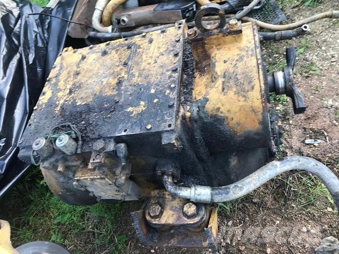 CAT 763 傳動裝置