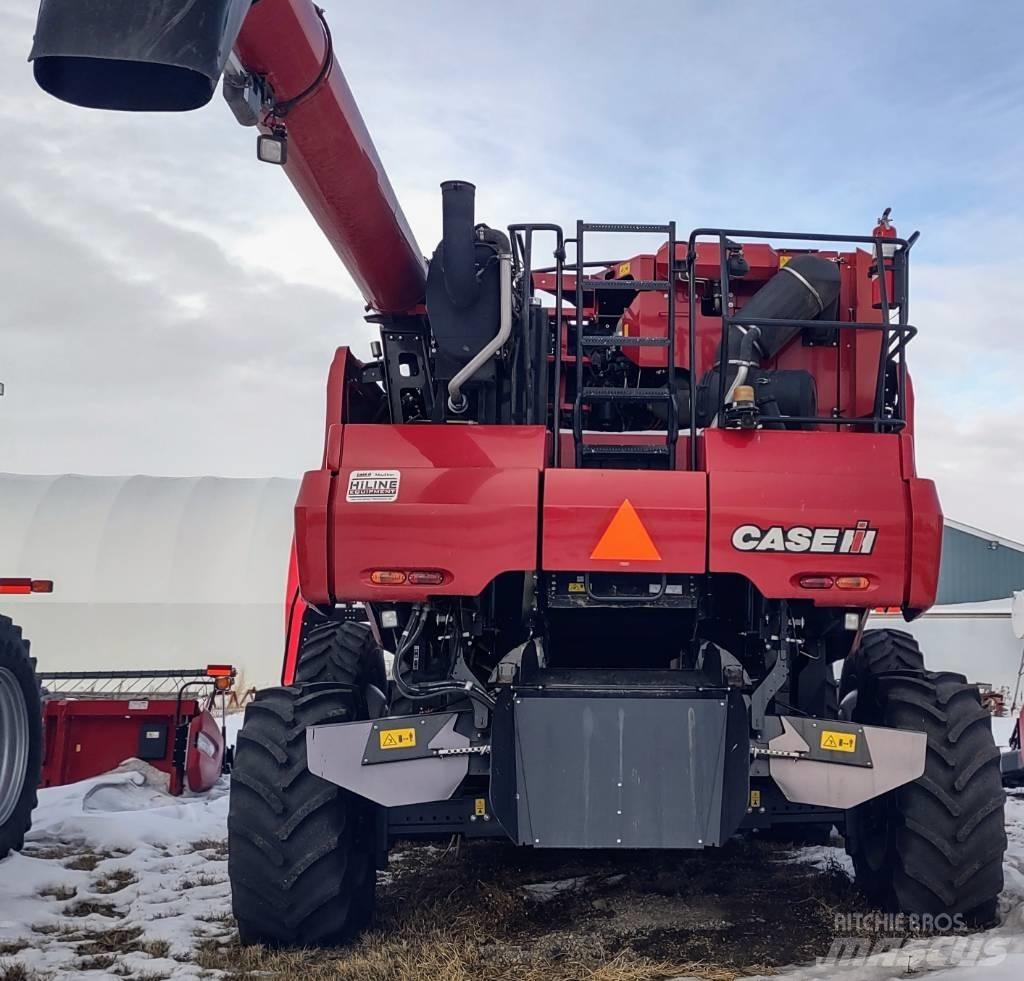 CASE 8240 聯合收穫機