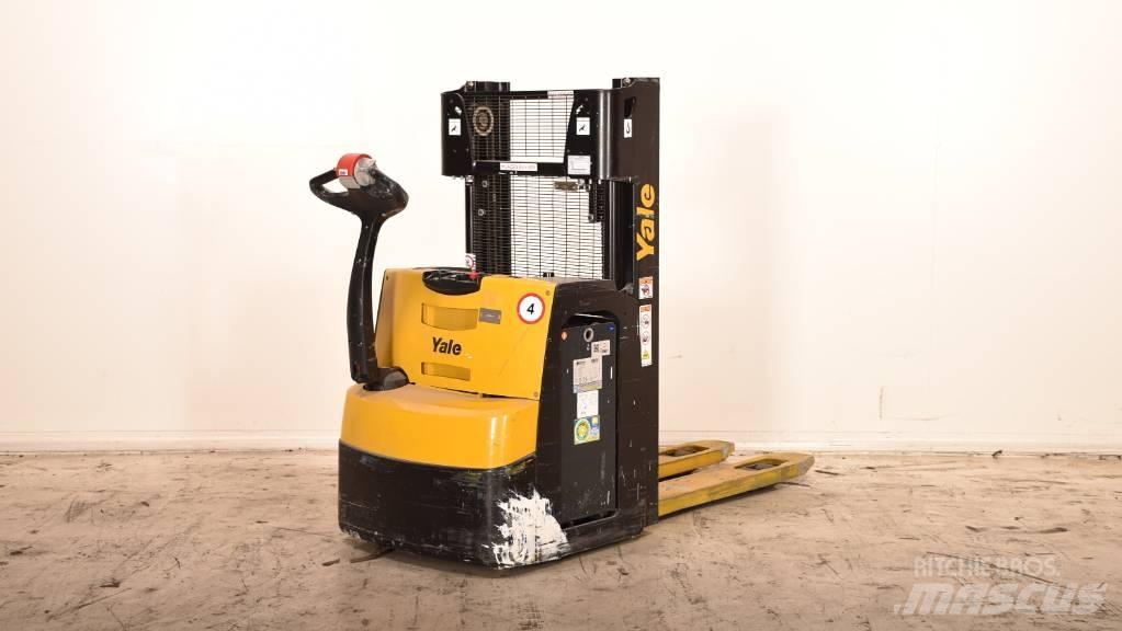 Yale MS 14 AC 行走控制式堆積機