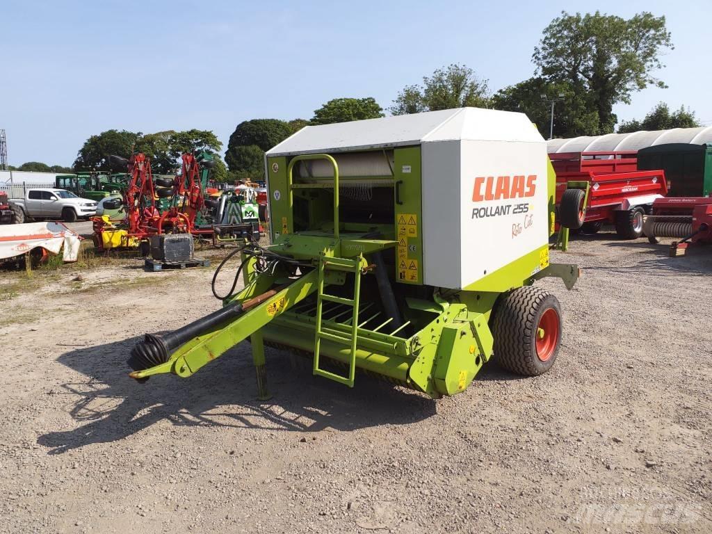 CLAAS Rollant 255 RC 圓型牧草打包機