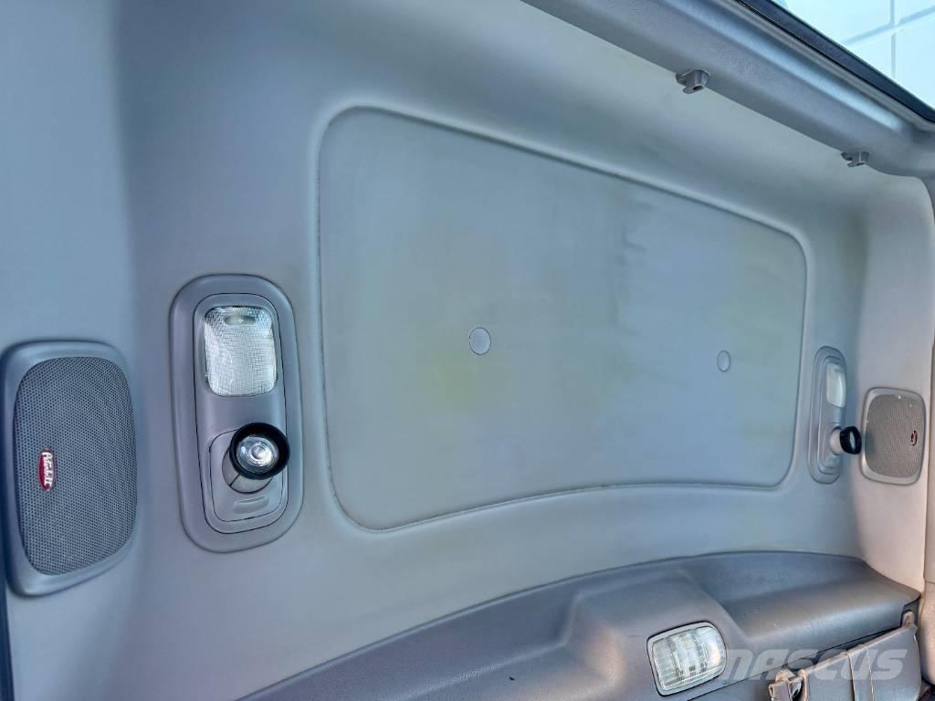 Peterbilt 367 曳引機組件