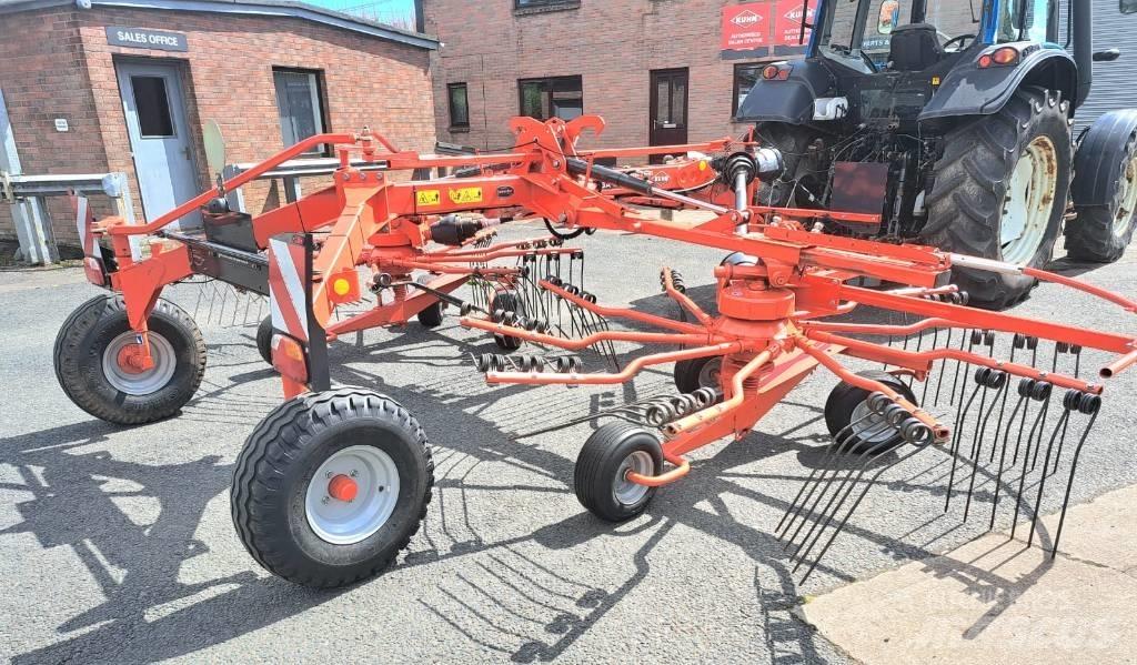 Kuhn GA 6501 耙與翻草機