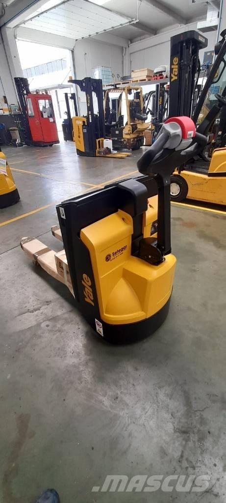 Yale MP16 低架升降機