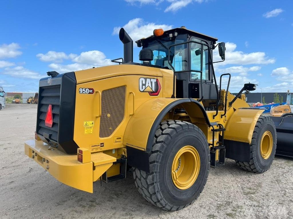 CAT 950 GC 輪胎式裝載機
