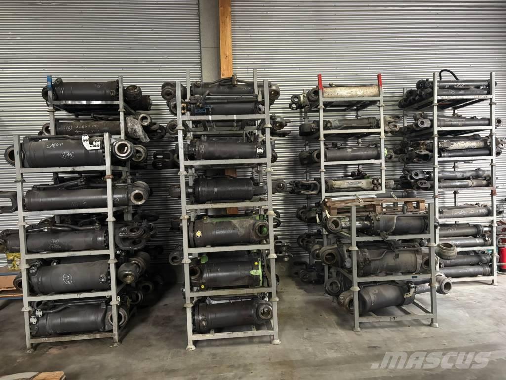 Volvo Zylinder 輪胎式裝載機