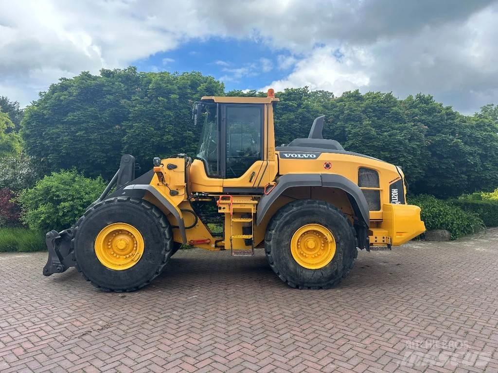 Volvo L120 H 輪胎式裝載機