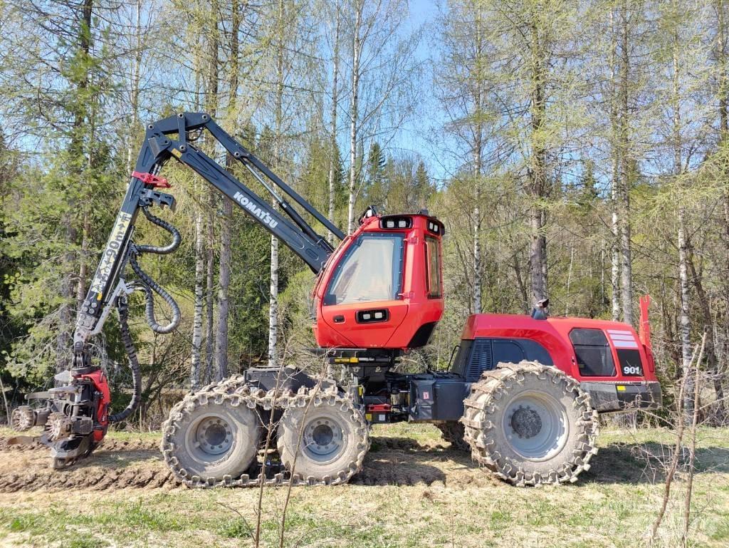 Komatsu 901 收穫機