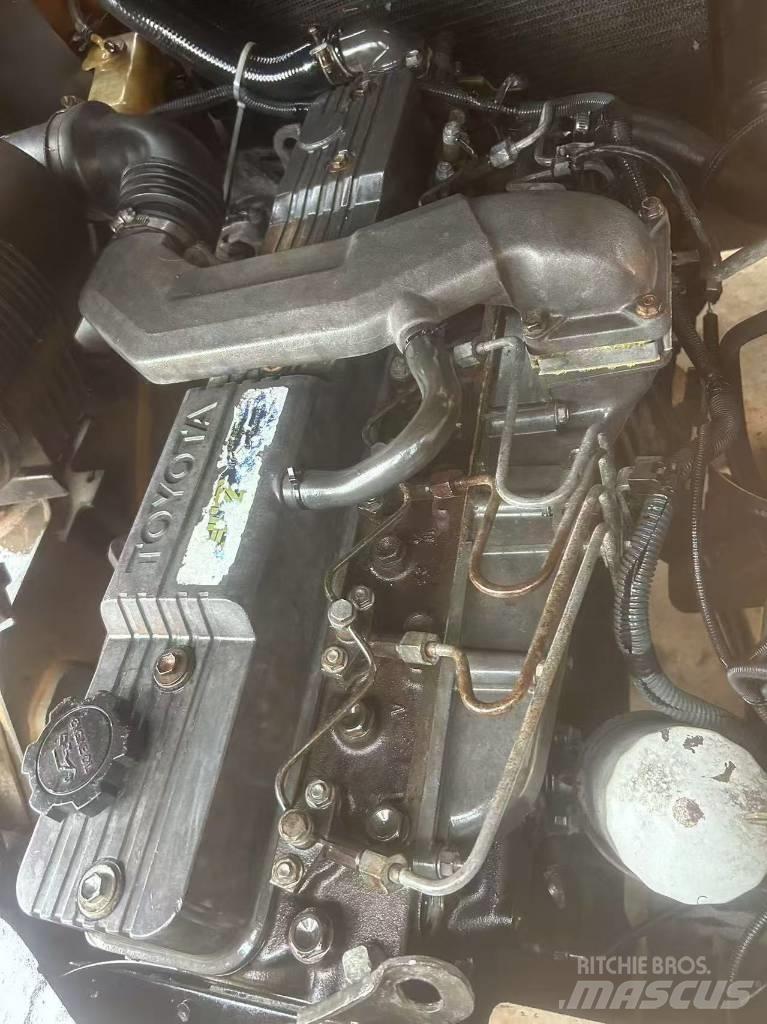 Toyota 5 ton 柴油卡車