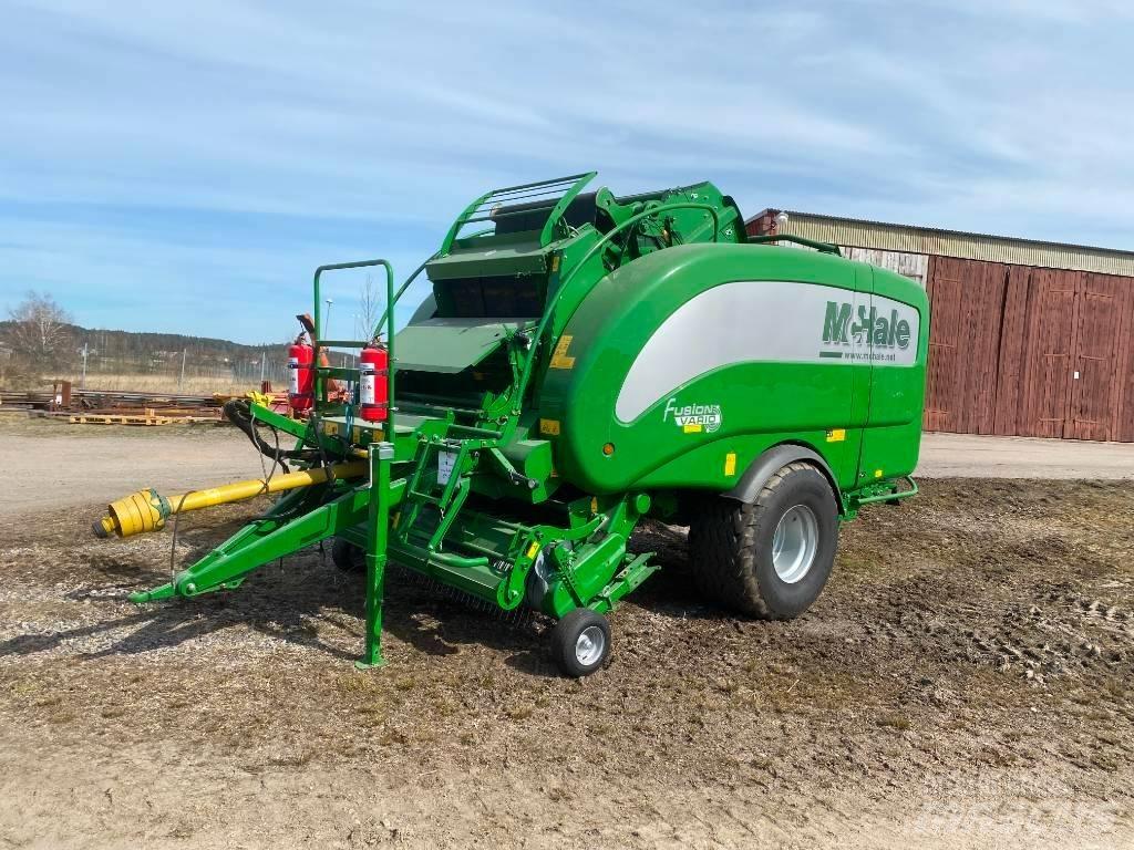 McHale Fusion Vario 圓型牧草打包機