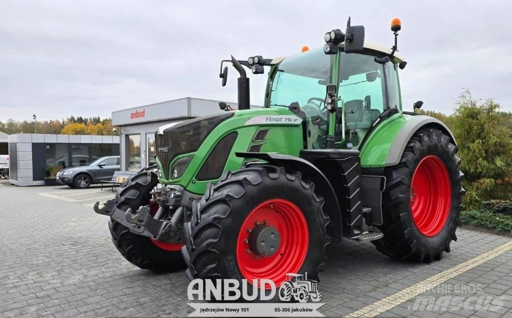 Fendt 716 Vario S4 曳引機