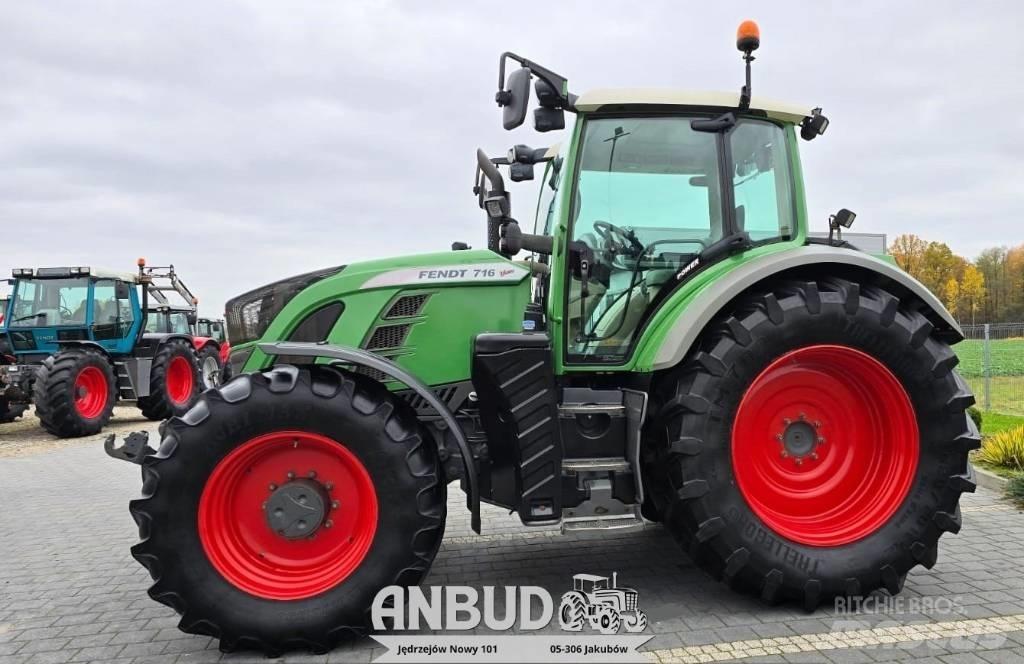 Fendt 716 Vario S4 曳引機