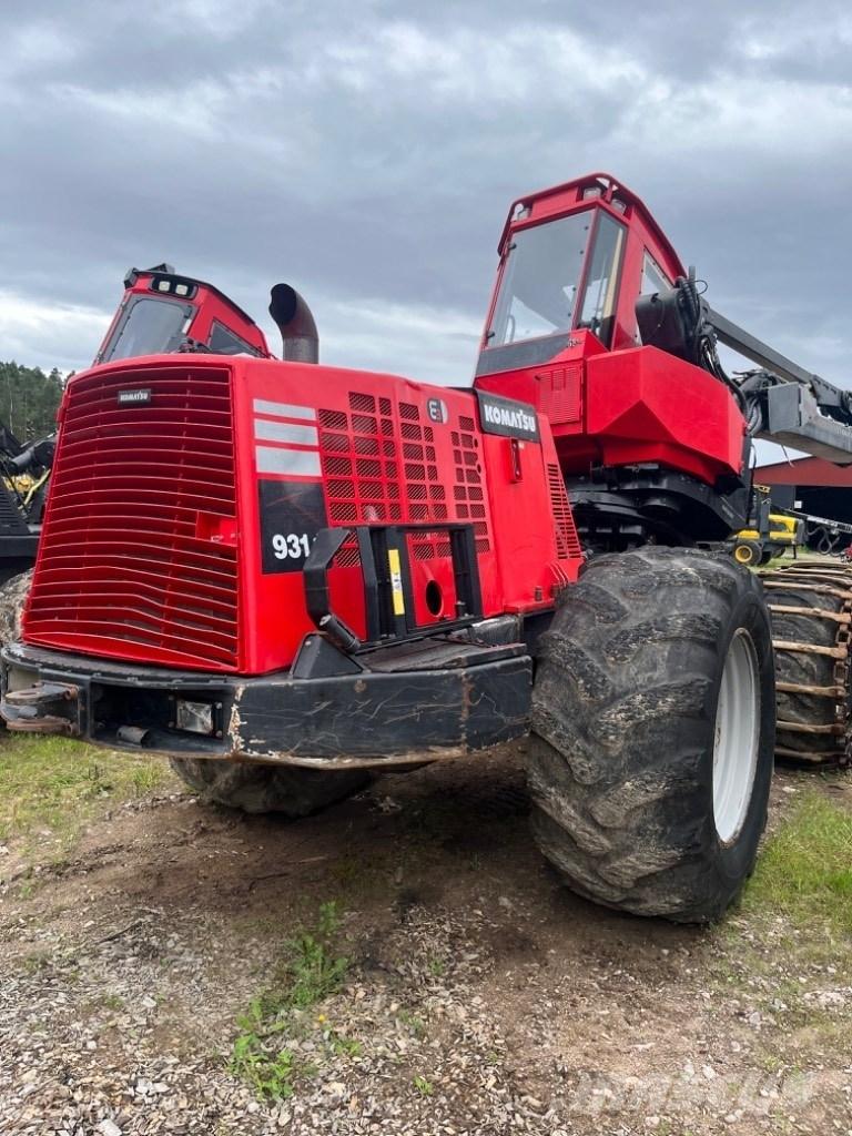 Komatsu 931.1 收穫機