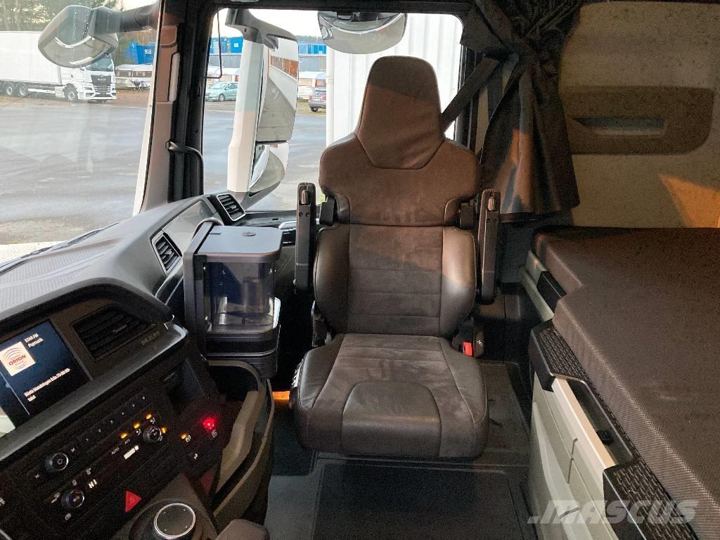 MAN TGX 26.510 貨箱式卡車