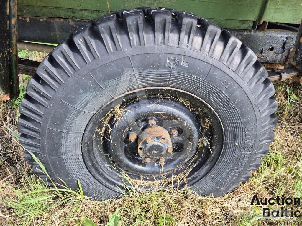  UAZ 452 皮卡.傳統半斗卡車/側卸板