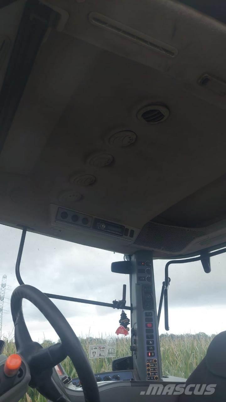 Valtra S352 曳引機