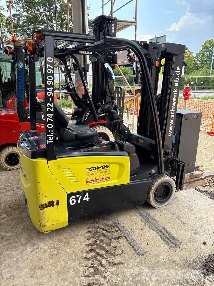 Doosan B 20 TXE 電動堆高機