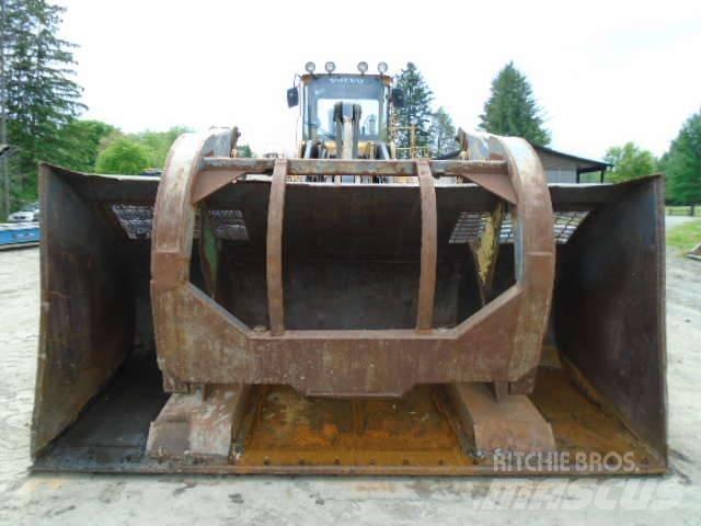 Volvo L 180 C 輪胎式裝載機
