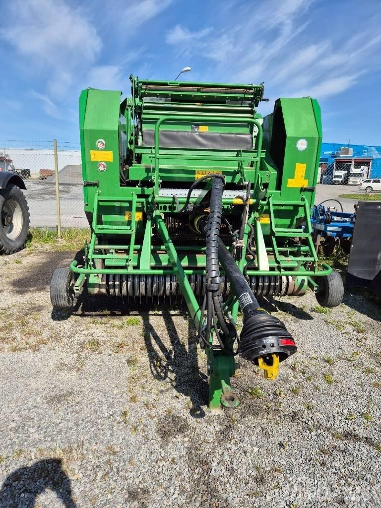 McHale Fusion 2 圓型牧草打包機